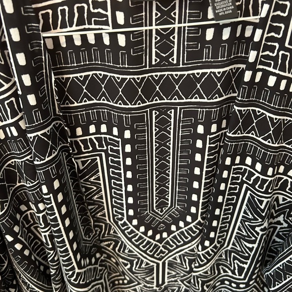 INC fringed bottom and Lightweight cover for sleeveless dresses or no sleeve - Picture 6 of 6